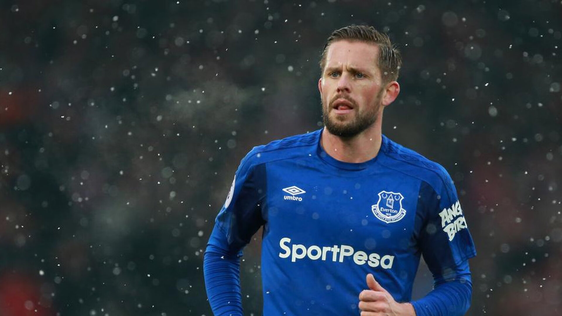 纽卡斯尔的失利：埃迪豪的战术部署有待商榷，纽卡斯尔vs埃弗顿聚胜顽球汇