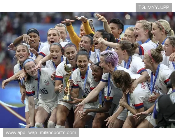 美国女子足球：世界杯冠军提前预订，实力碾压群雄，美国女足世界杯名单