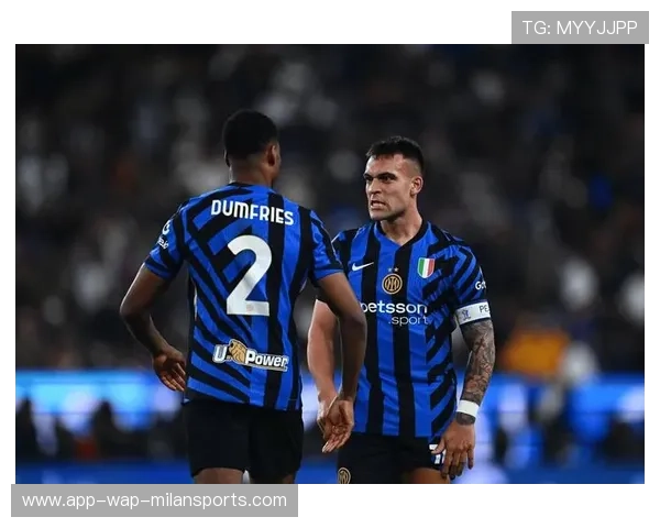 国际米兰官宣邓弗里斯拒绝利物浦，正式决定留队