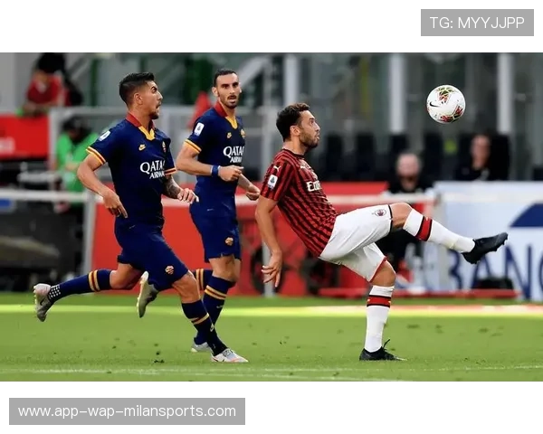 罗马补时压哨攻门,AC米兰门线前解围,罗马ac米兰比分预测 罗马补时压哨攻门,AC米兰门线前解围,罗马ac米兰比分预测